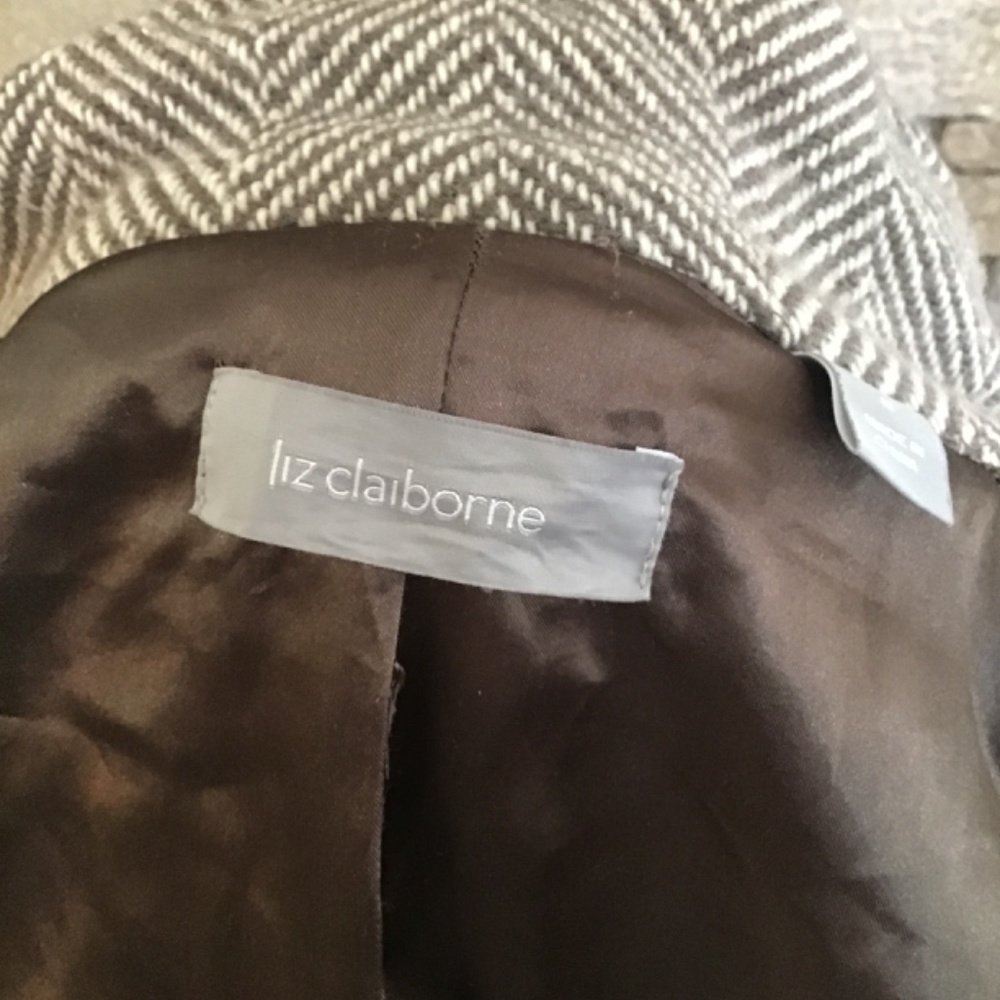 Cropped Jacket - Picture 6 of 7